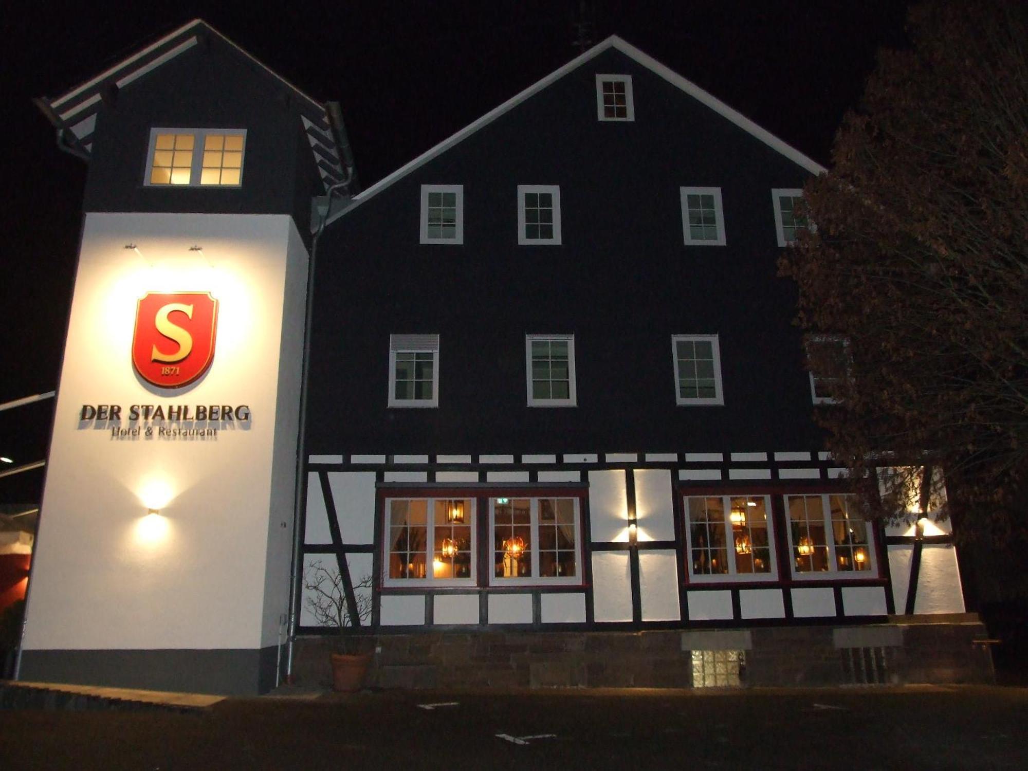 Der Stahlberg Hotel & Restaurant 힐헨바흐 외부 사진